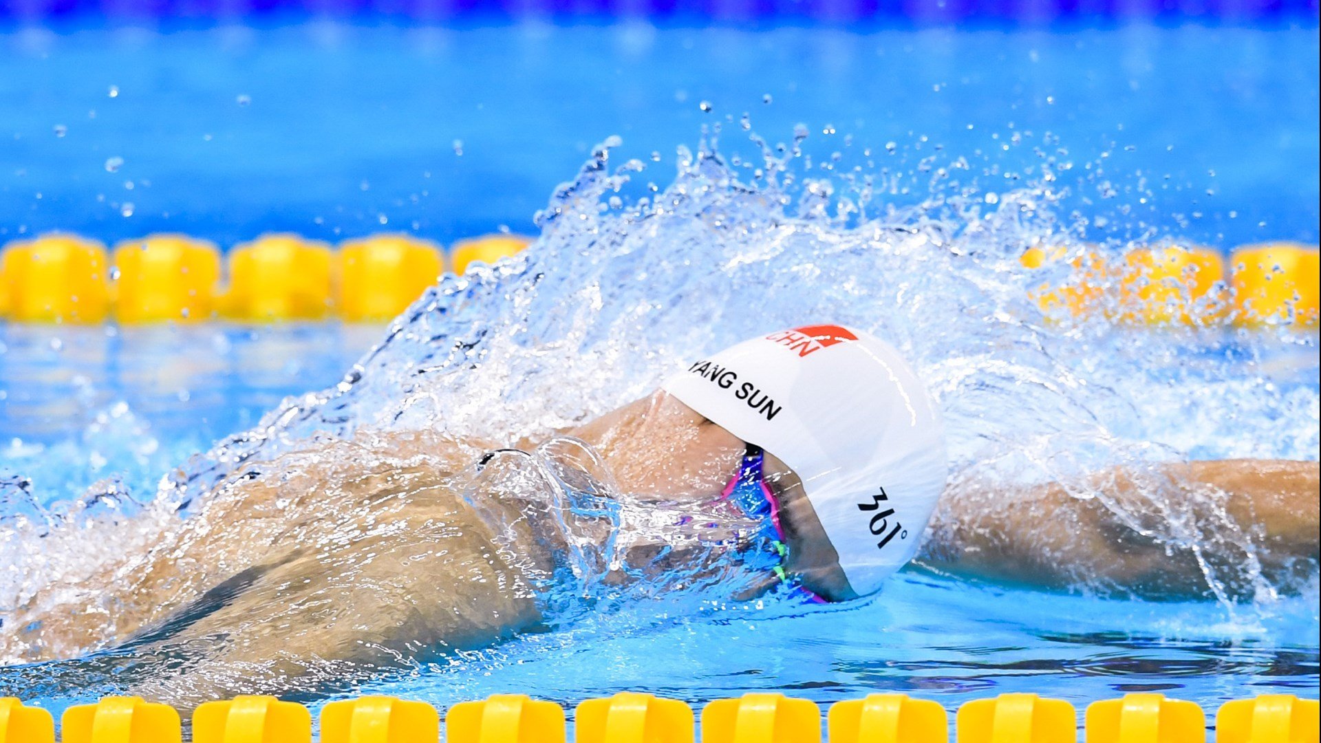 雷霆在高校设立奖学金，支持球迷子女深造，雷霆学院七人介绍
